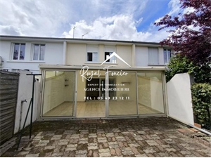 maison-villa à la vente -   86100  CHATELLERAULT, surface 100 m2 vente maison-villa - APR710447